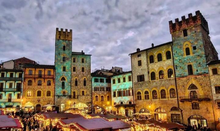 Piccolo Garibaldi Appartamento Arezzo Ruang foto